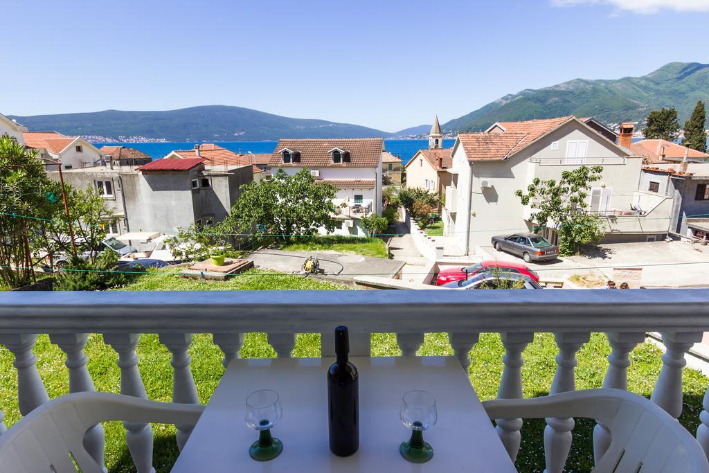 St. Roko Guest House Donja Lastva Zewnętrze zdjęcie
